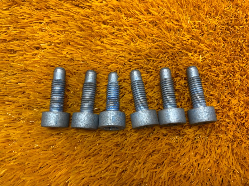 болт гидротрансформатора, 380 рублей, Красноярск