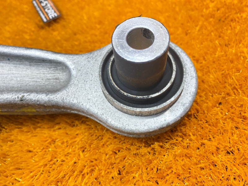 Рычаг подвески верхний, 930 рублей, Красноярск