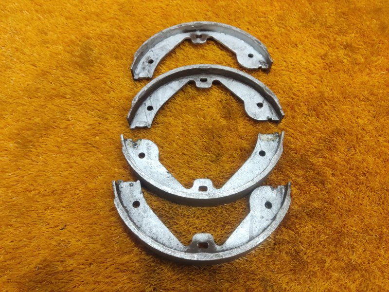 Колодки ручника, 700 рублей, Красноярск