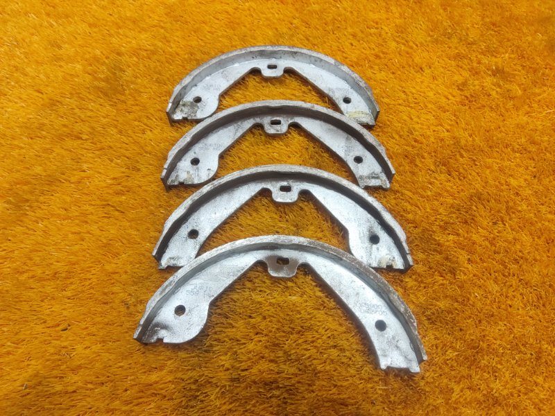 Колодки ручника, 700 рублей, Красноярск