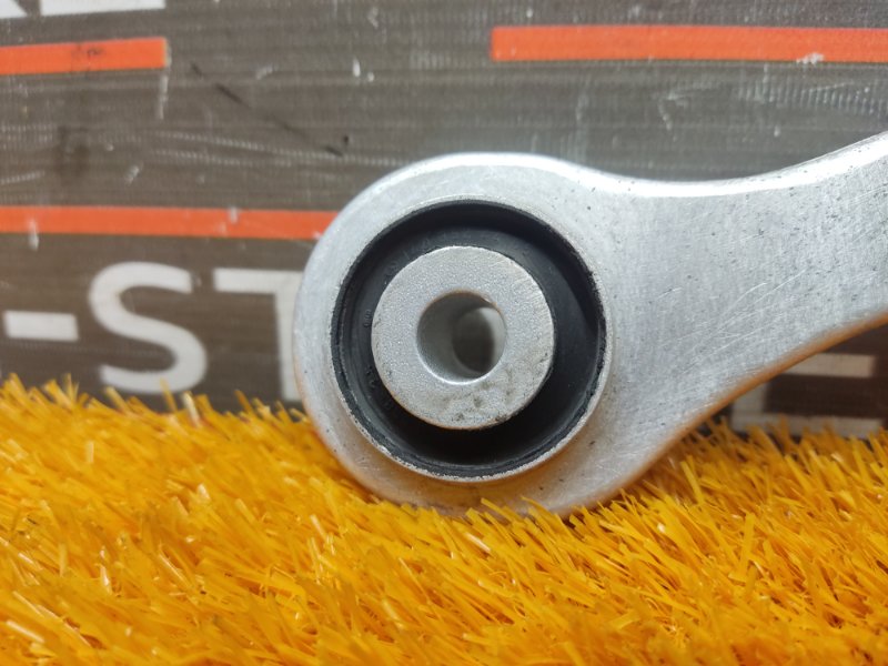 Рычаг подвески верхний, 500 рублей, Красноярск