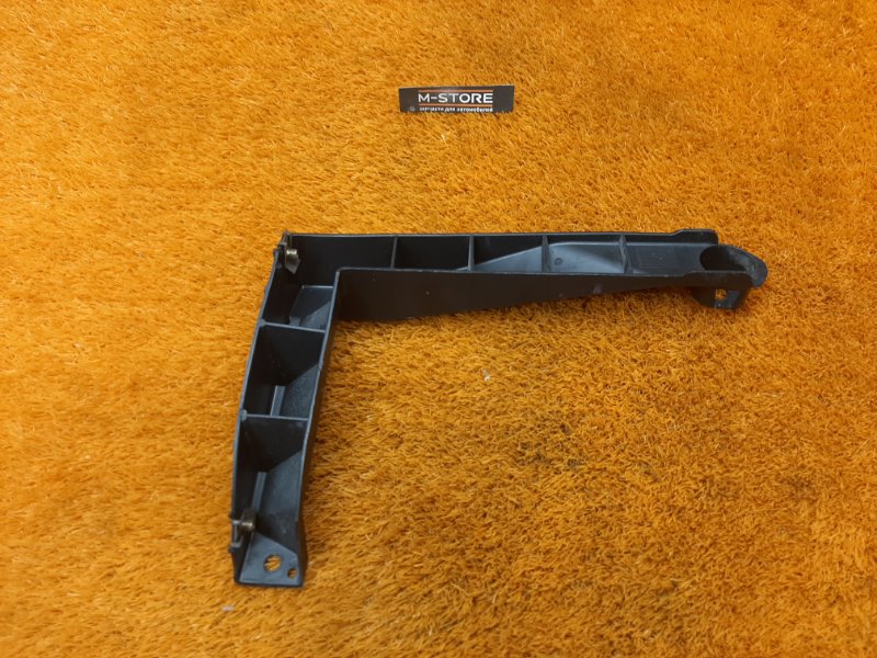 крепление бампера, 200 рублей, Красноярск