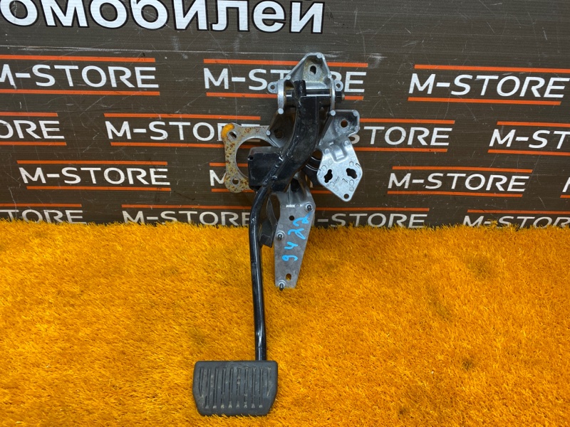 педаль тормоза, 350 рублей, Красноярск