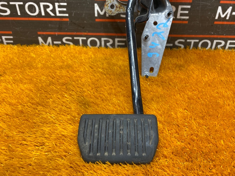 педаль тормоза, 350 рублей, Красноярск