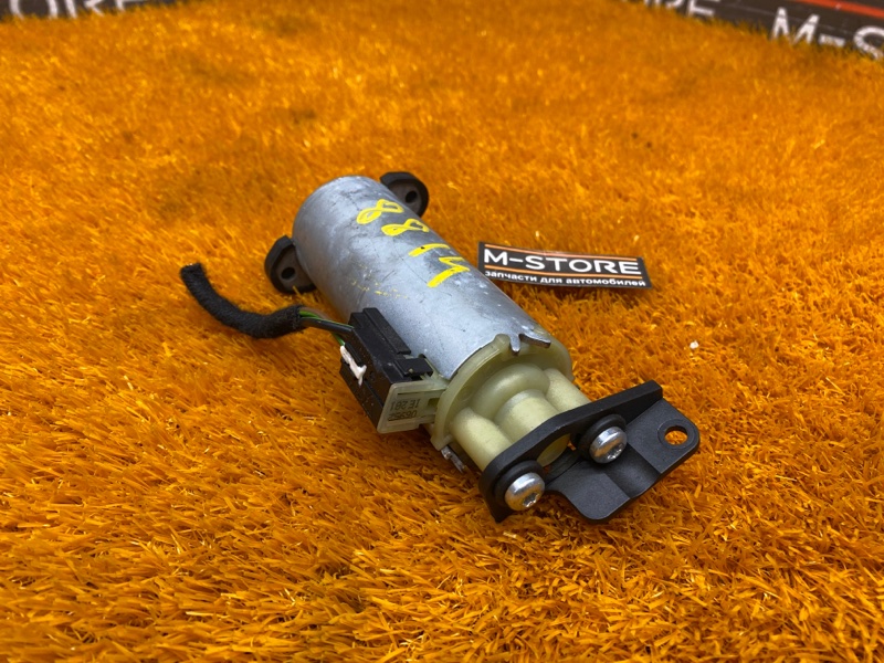 мотор регулировки сидений, 630 рублей, Красноярск