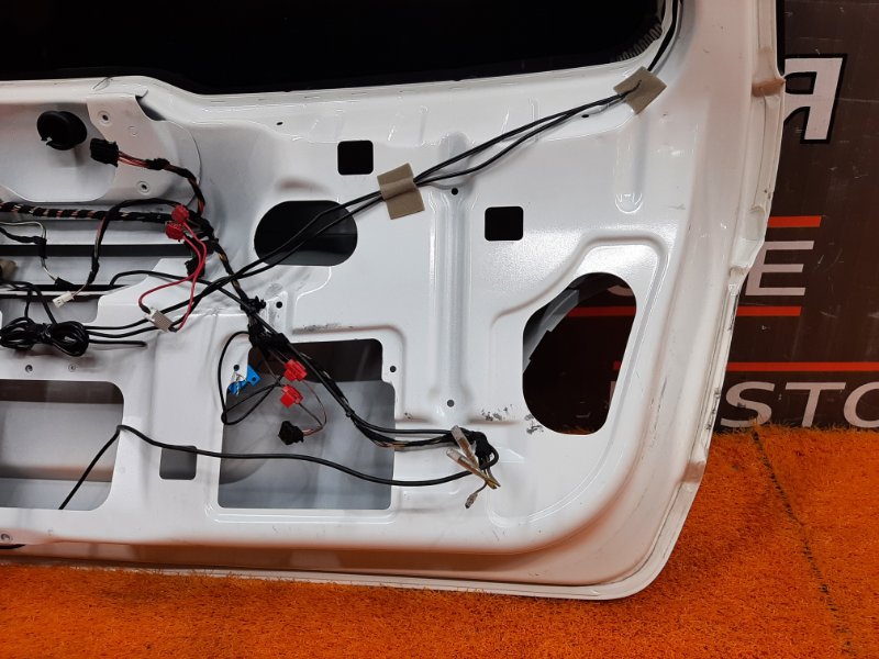 Крышка (дверь) багажника, 3000 рублей, Красноярск