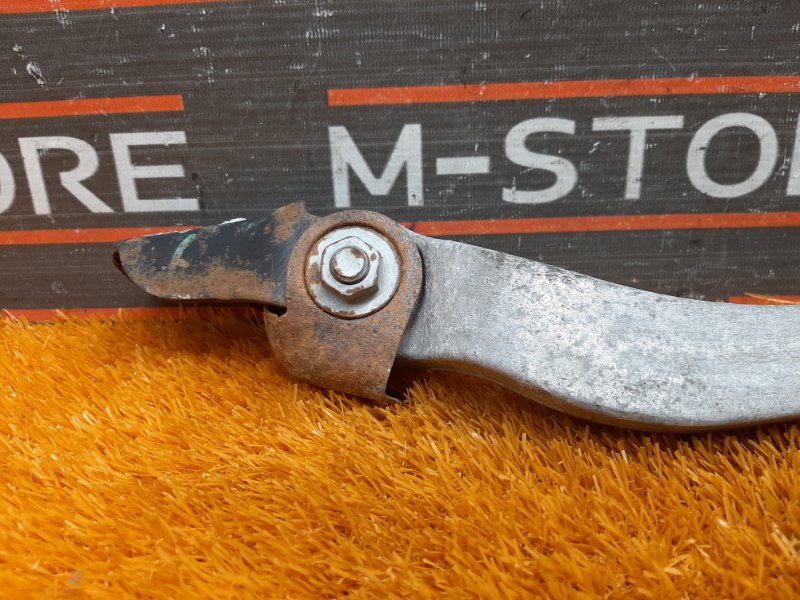 Рычаг подвески нижний, 1000 рублей, Красноярск