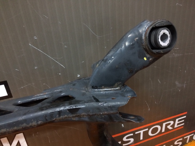 Балка поперечная (подрамник), 2000 рублей, Красноярск