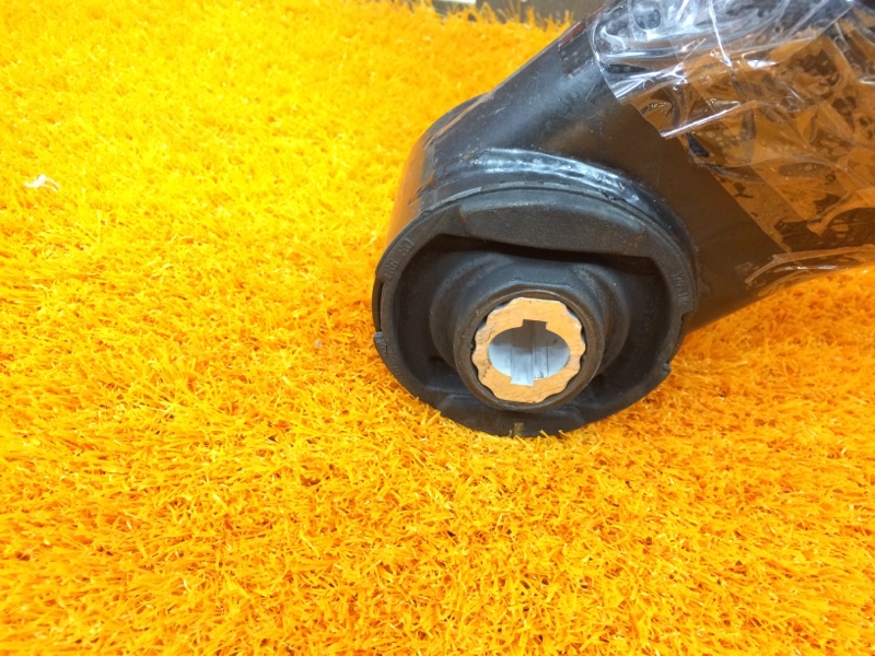 Балка поперечная (подрамник), 2000 рублей, Красноярск