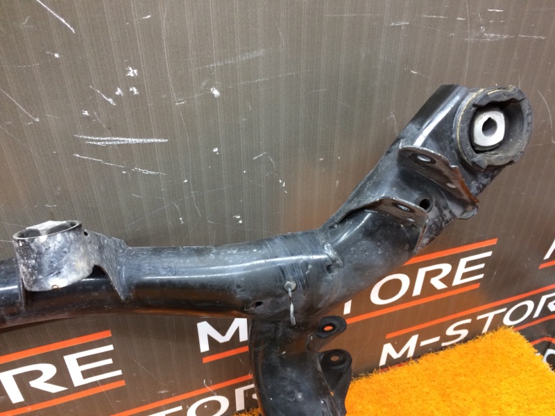 Балка поперечная (подрамник), 3000 рублей, Красноярск