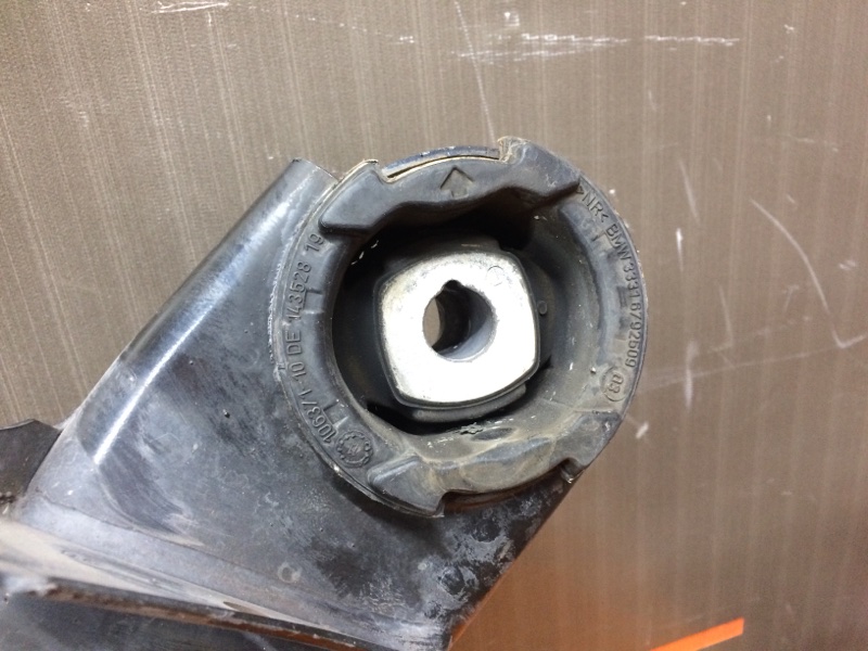 Балка поперечная (подрамник), 3000 рублей, Красноярск