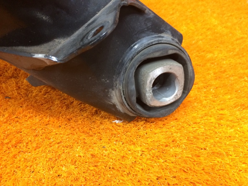 Балка поперечная (подрамник), 3000 рублей, Красноярск