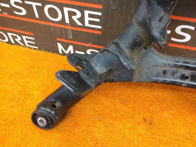 Балка поперечная (подрамник), 2960 рублей, Красноярск