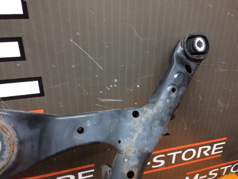 Балка поперечная (подрамник), 2960 рублей, Красноярск