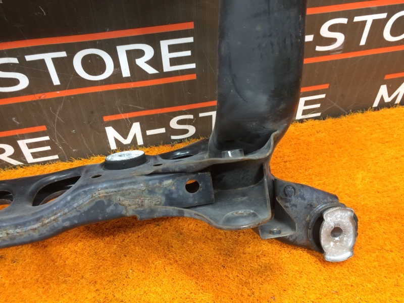 Балка поперечная (подрамник), 2960 рублей, Красноярск