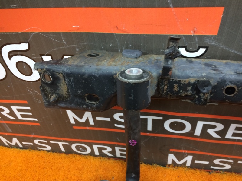 Балка поперечная (подрамник), 1400 рублей, Красноярск