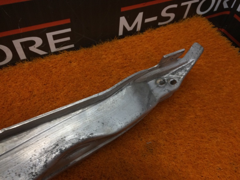 усилитель бампера, 1400 рублей, Красноярск