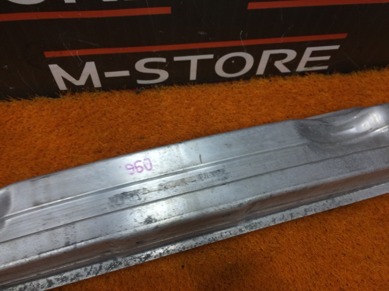 усилитель бампера, 1400 рублей, Красноярск