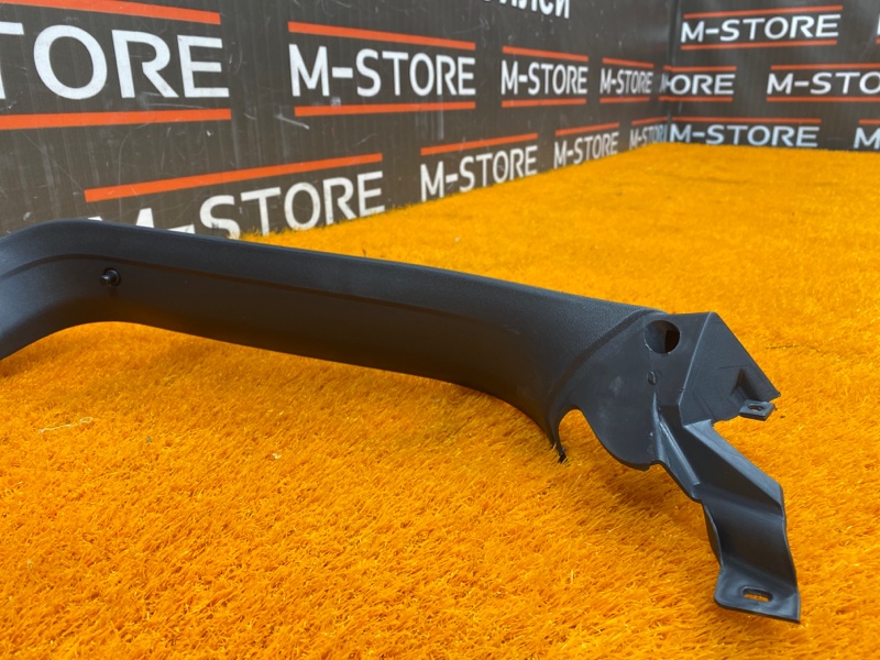 обшивка двери багажника, 670 рублей, Красноярск