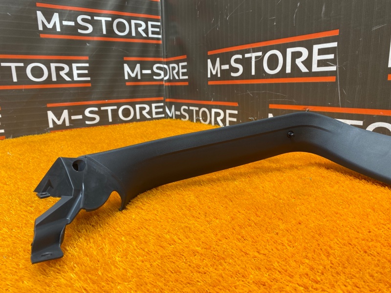 обшивка двери багажника, 670 рублей, Красноярск