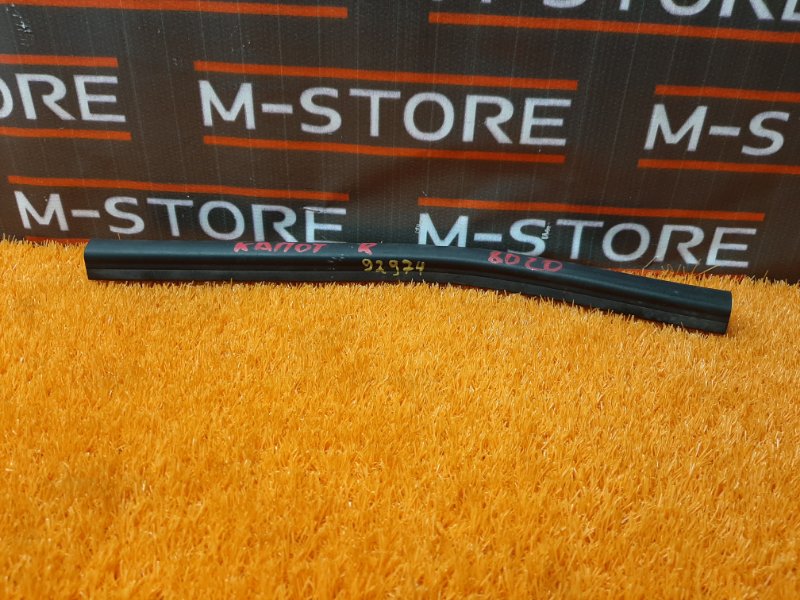 Уплотнитель капота, 340 рублей, Красноярск