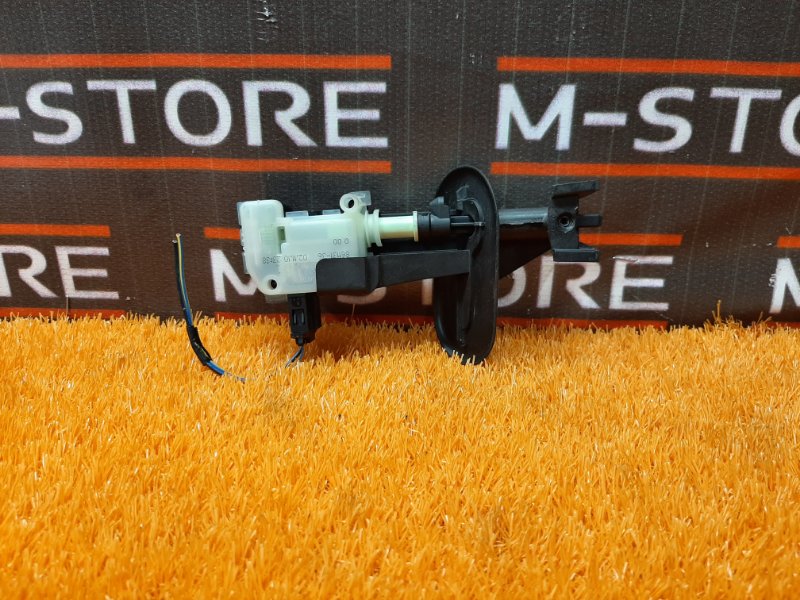 Замок лючка бензобака, 670 рублей, Красноярск