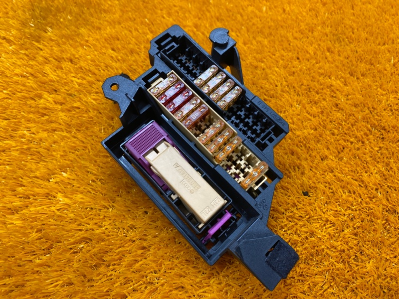 блок предохранителей, 500 рублей, Красноярск