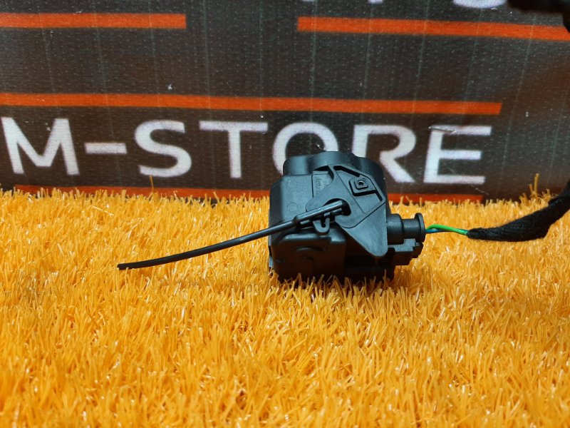 Замок лючка бензобака, 500 рублей, Красноярск