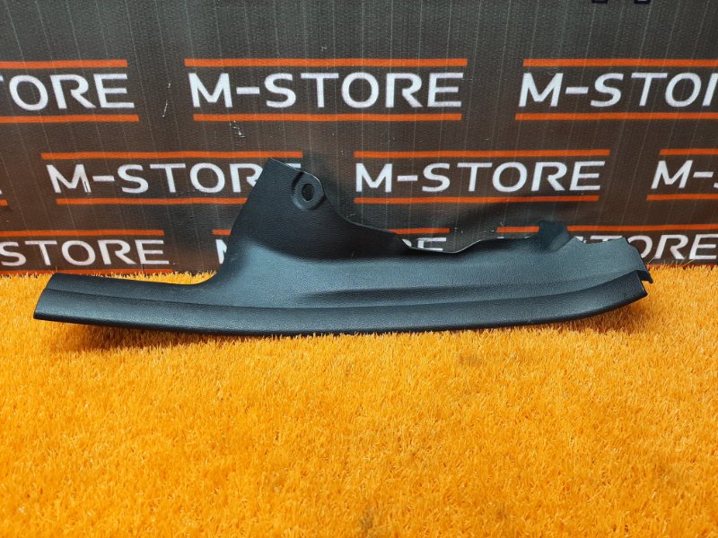 Накладка на порог салона, 350 рублей, Красноярск