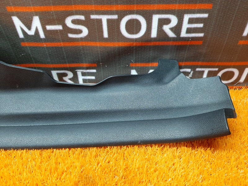 Накладка на порог салона, 350 рублей, Красноярск