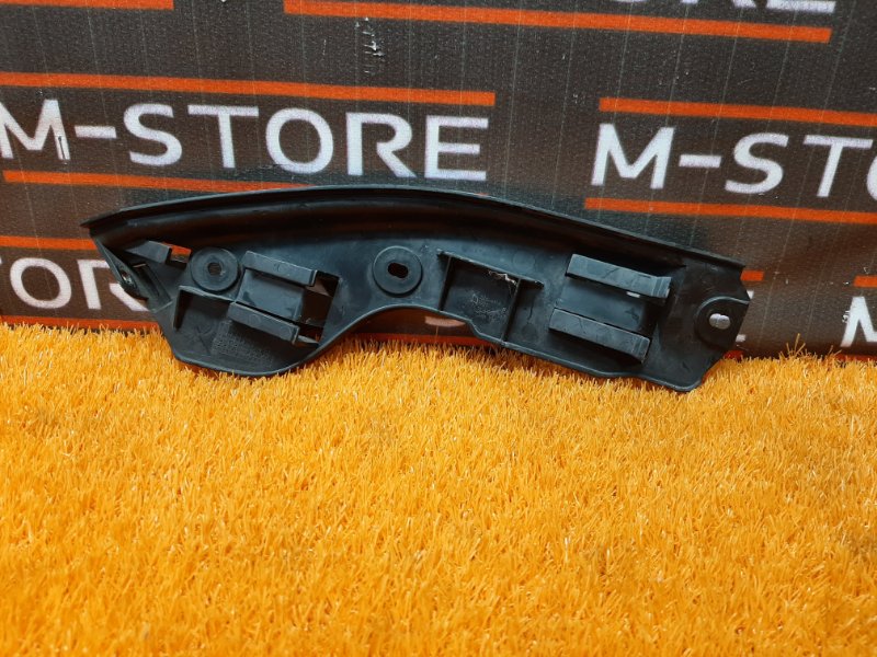 крепление бампера, 300 рублей, Красноярск