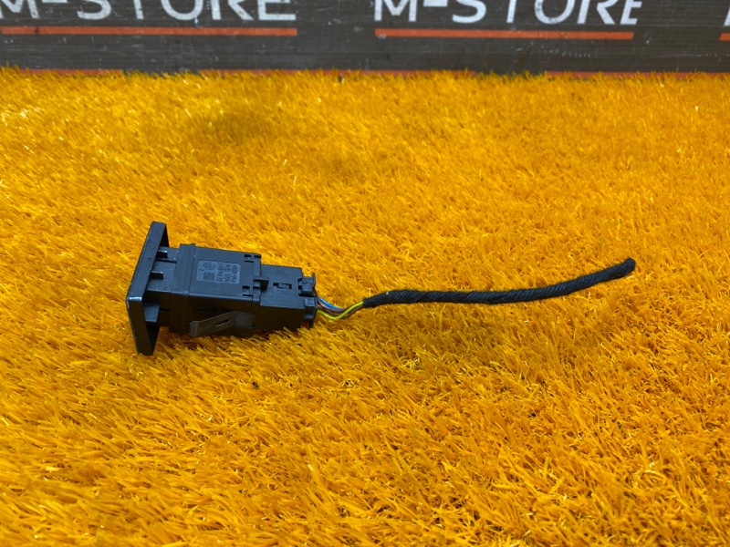 Кнопка включения парктроников, 200 рублей, Красноярск