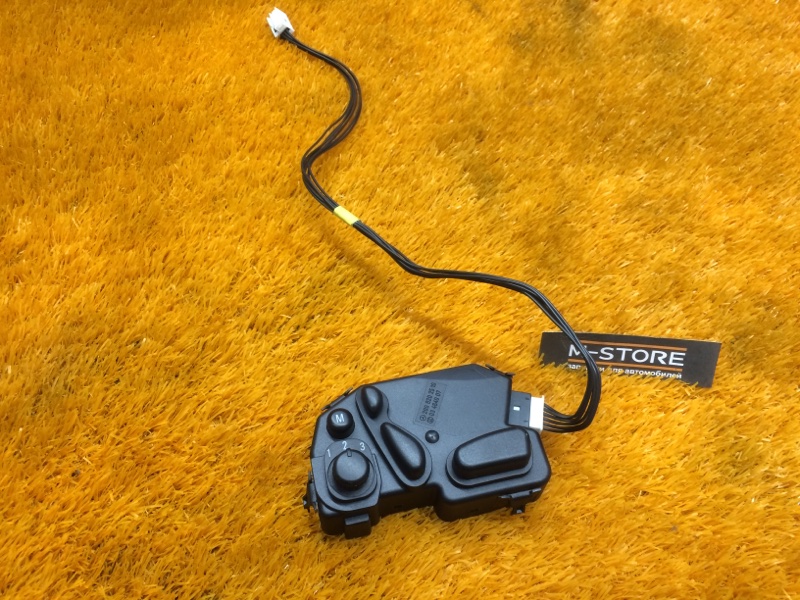 блок управления сиденьем, 2000 рублей, Красноярск