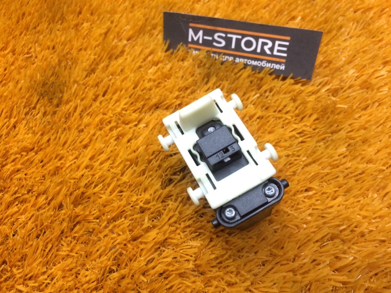 кнопка стеклоподъемника, 300 рублей, Красноярск