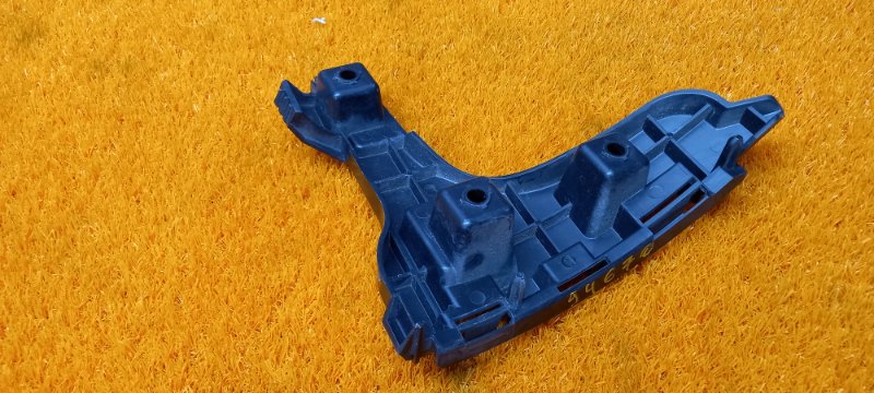 крепление бампера, 340 рублей, Красноярск