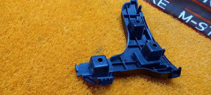 крепление бампера, 340 рублей, Красноярск