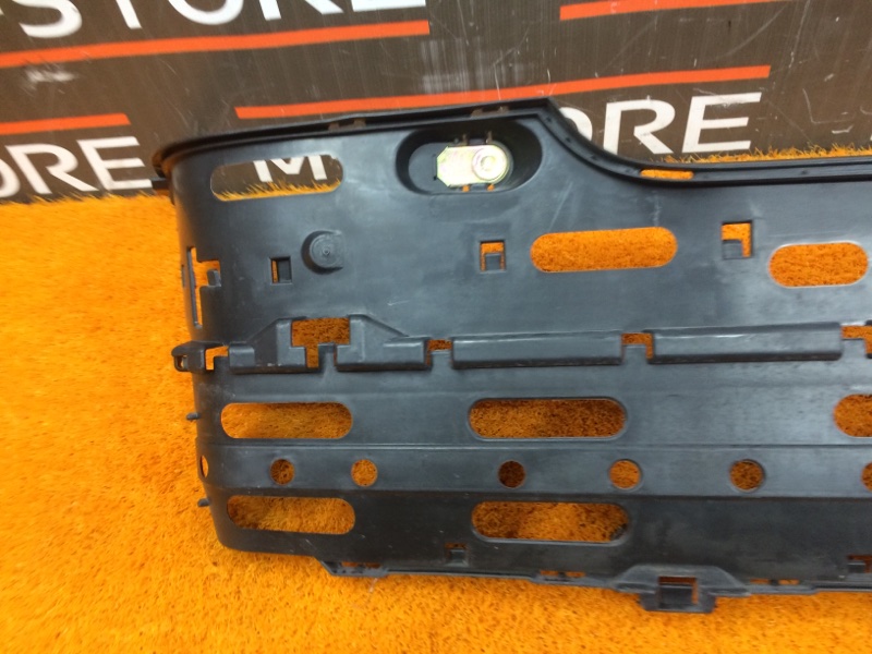 крепление бампера, 630 рублей, Красноярск