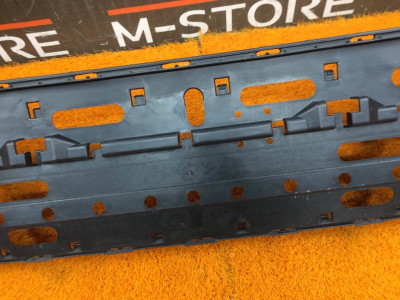 крепление бампера, 630 рублей, Красноярск