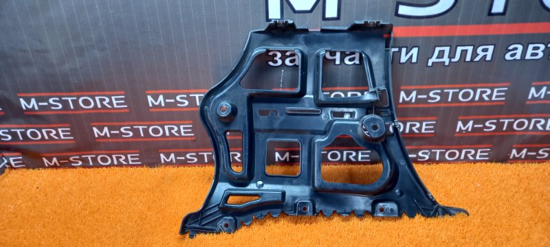 крепление бампера, 450 рублей, Красноярск