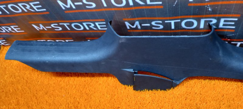 Накладка на порог салона, 350 рублей, Красноярск