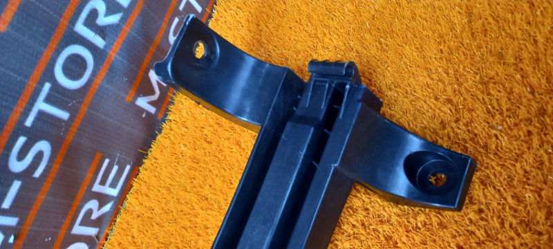 кронштейн направляющей шторки багажника, 1220 рублей, Красноярск