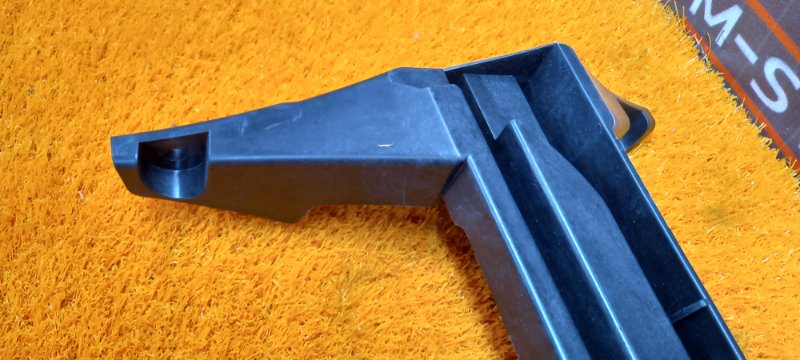 кронштейн направляющей шторки багажника, 1220 рублей, Красноярск