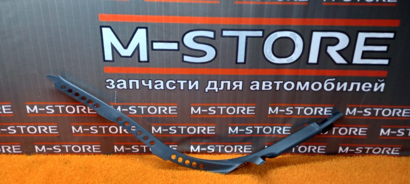 Накладка на порог салона, 210 рублей, Красноярск