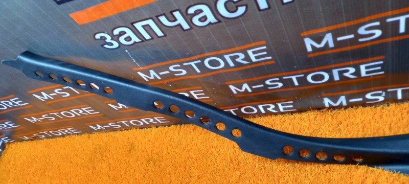 Накладка на порог салона, 210 рублей, Красноярск