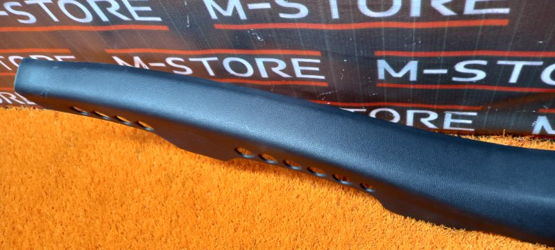 Накладка на порог салона, 350 рублей, Красноярск