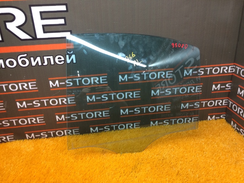 Стекло боковое, 540 рублей, Красноярск