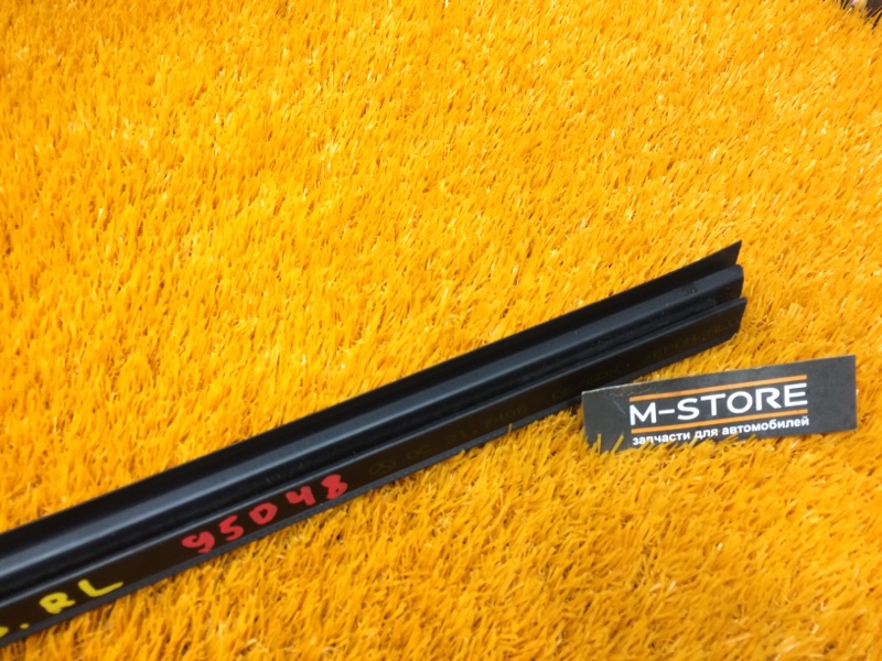 уплотнитель стекла двери, 340 рублей, Красноярск