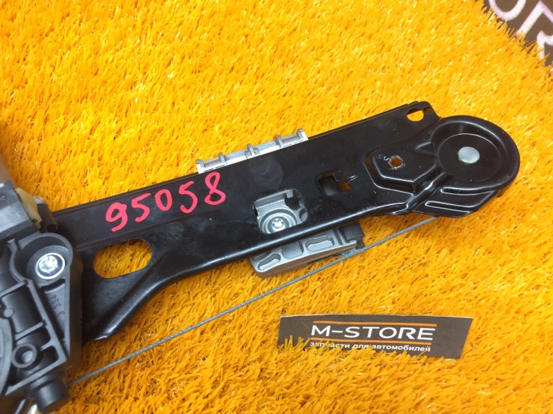 стеклоподъемник, 930 рублей, Красноярск