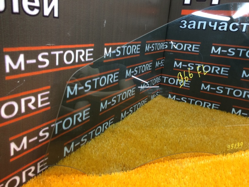 Стекло боковое, 670 рублей, Красноярск