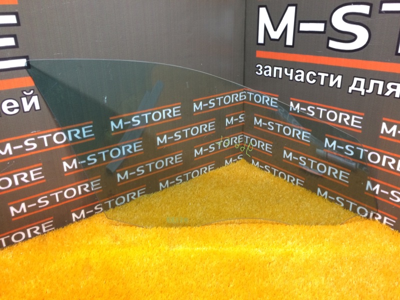 Стекло боковое, 670 рублей, Красноярск